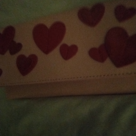 NWOT KATE SPADE VALENTINE HEARTS LONG WALLET. - Picture 7 of 8